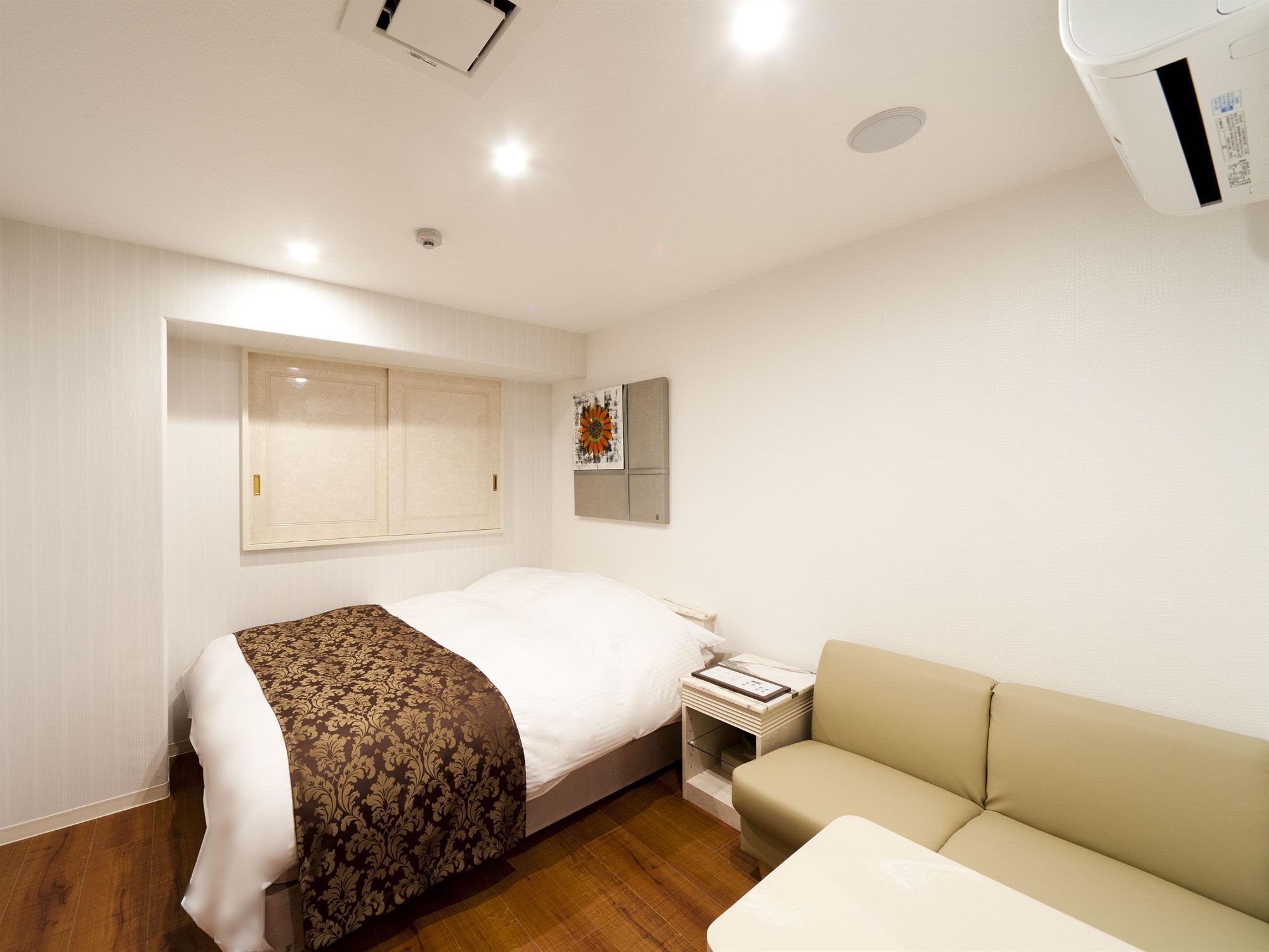 Hotel Fine Aroma Tennoji (Adults Only) Osaka Exterior foto